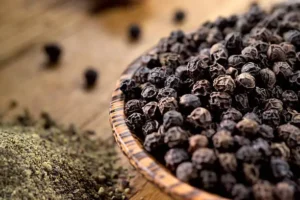 Black Pepper Benefits, Uses, Taste and More 